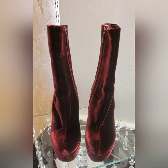Rare Find Miu Miu BordeauxBurgundy Velvet Ankle Boots Claret. Size 7 1/2 M
